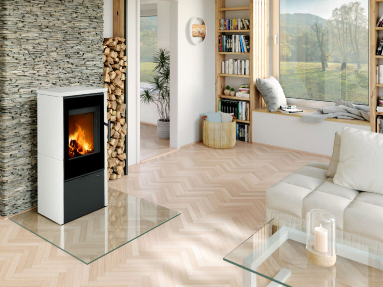 Kaminska peč na drva LAREDO F - keramična obloga