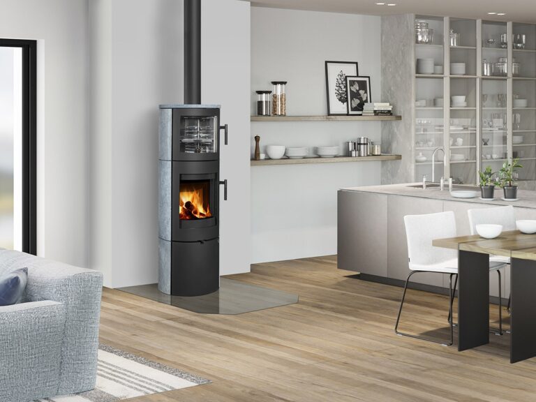 Kaminska peč na drva LUGO N 02 BF - obloga iz naravnega kamna