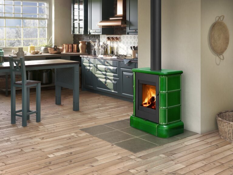 Kaminska peč na drva SIENA N 01 - keramična obloga