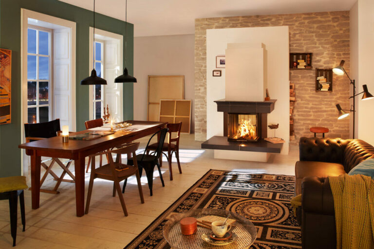 Toplozračni kamin 18