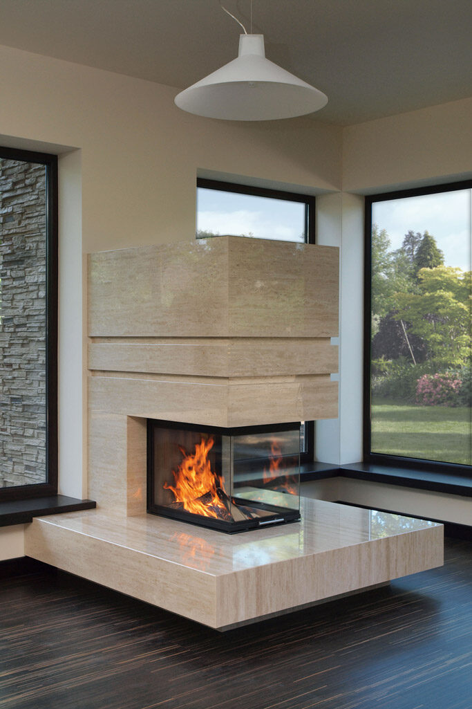 Toplozračni kamin 23