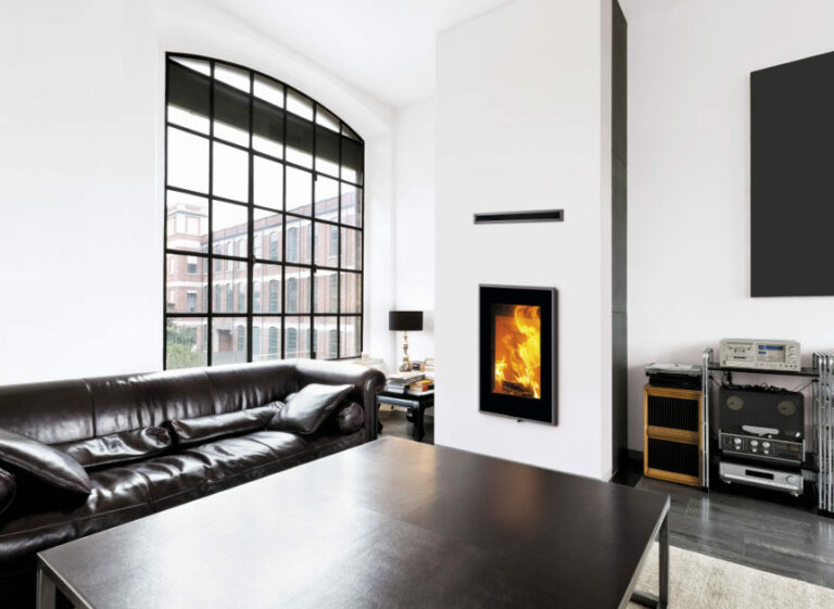 Toplozračni kamin 6