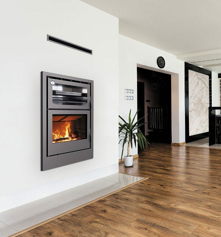 Toplozračni kamin 7