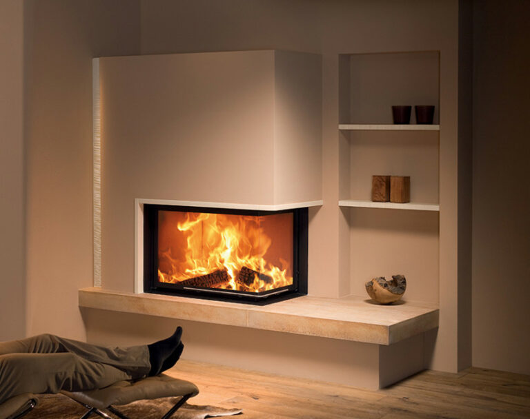 Toplozračni kamin 76