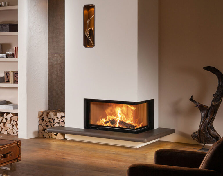 Toplozračni kamin 83