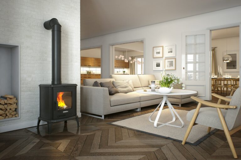 Kaminska peč na drva Adria