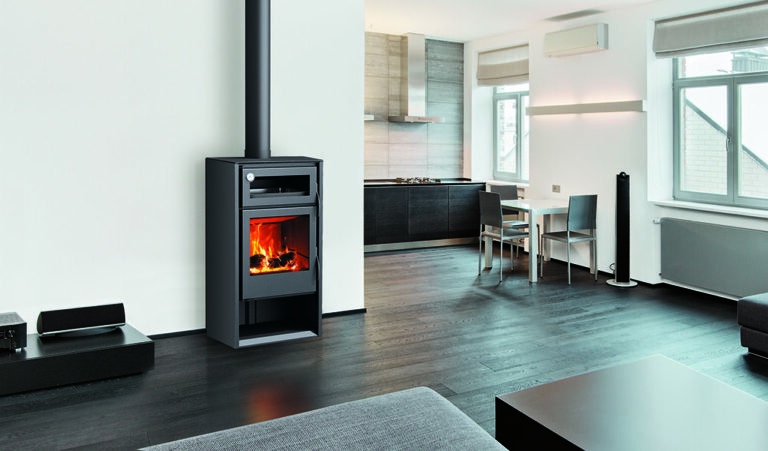 Kaminska peč na drva Hermes