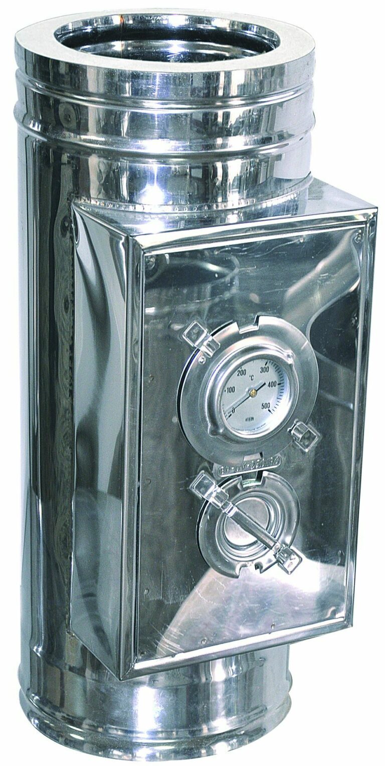 Čistilni element z vratci in termostatom