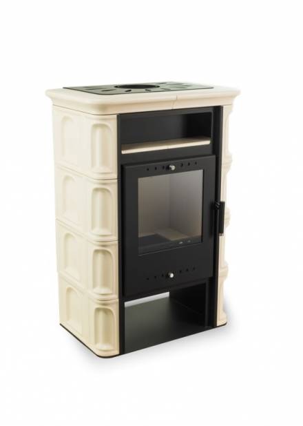 Kaminska peč na drva Coria