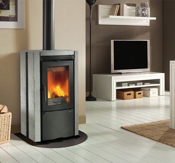 Kaminska peč na drva Ester BII