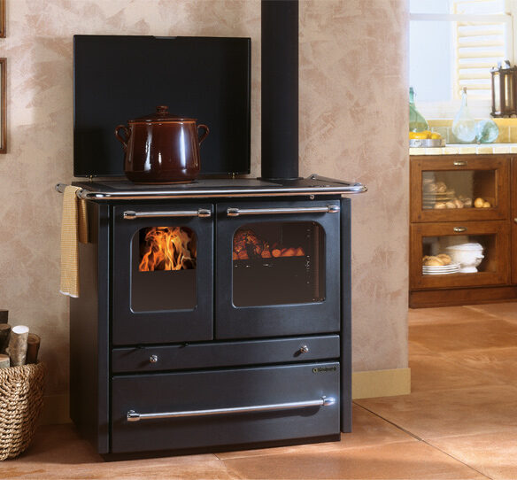 Štedilnik na drva Sovrana Evo