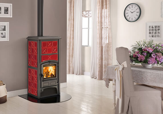 Toplovodni kamin na drva Nordica Loriet d.s.a